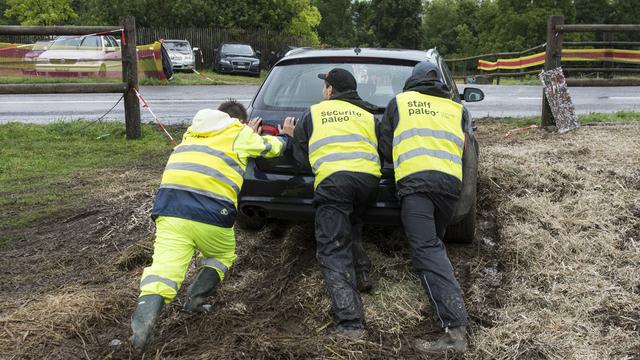 Tous les parkings du Paléo Festival de Nyon sont fermés samedi. [Jean-Christophe Bott]