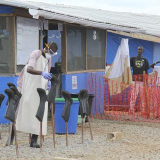 Selon l'OMS, l'épidémie d'Ebola ralentit au Liberia. [Michelle Nichols]