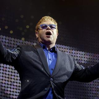 Elton John lors d'un concert à Vienne en juin 2013. [EPA/Georg Hochmuth]