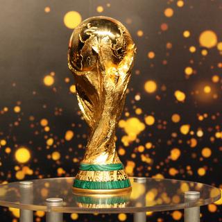 Le trophée de la Coupe du Monde de football. [Barbara Sax]