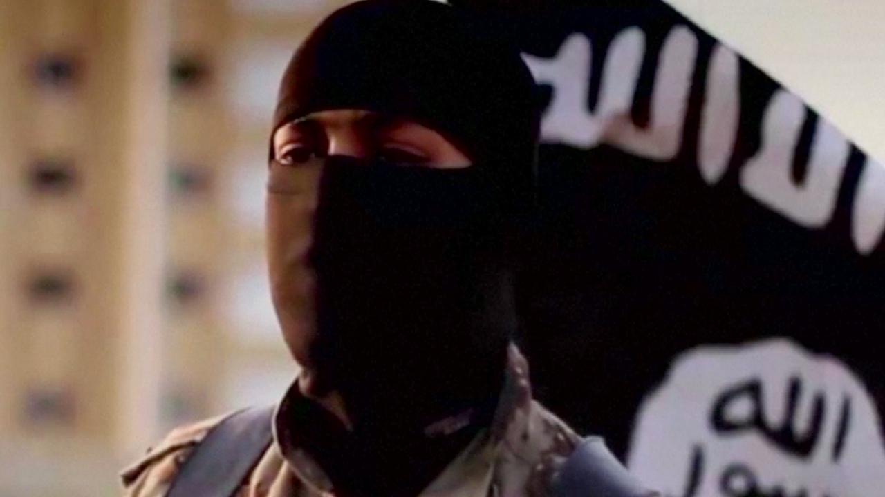 Les trois Irakiens soupçonnés d'avoir planifié un attentat terroriste en Europe (ici un individu parlant dans une vidéo)