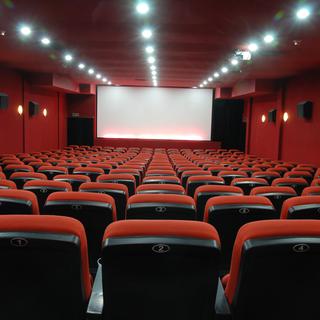 De plus en plus de cinémas multiplexes sont construits en périphérie. [phuong nguyen]