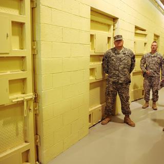 Cellules de prison sur la base américaine de Bagram, Afghanistan, 2009. [AFP - Massoud Hossaini]