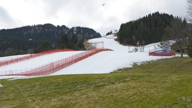 Les températures élevées menacent les épreuves prévues à Kitzbühel.