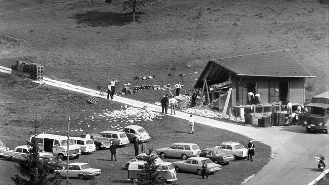 Un dépôt de munitions de l'armée qui avait été pris pour cible par le groupe séparatiste FLJ en juillet 1972.