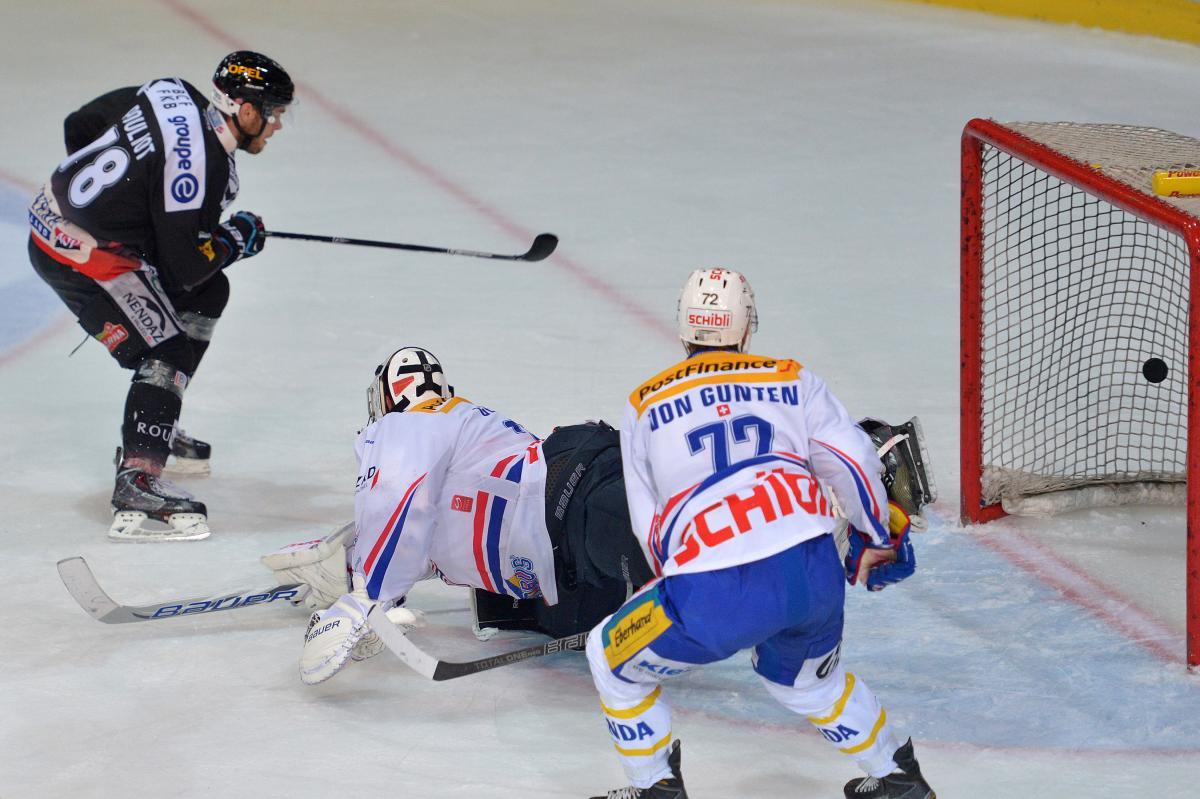 Pouliot, auteur du but décisif, offre un acte VI à Fribourg. [EQ Images - Teuscher]