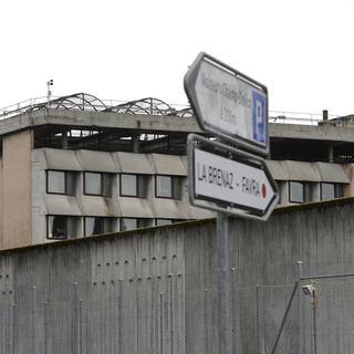 La prison genevoise de Champ-Dollon accueille près de 850 détenus pour 387 places. [Keystone - Martial Trezzini]