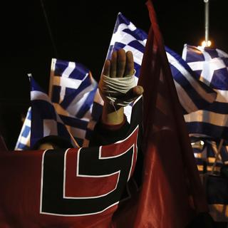 Des militants du parti Aube Dorée à Athènes en novembre 2013. [Yorgos Karahalis]