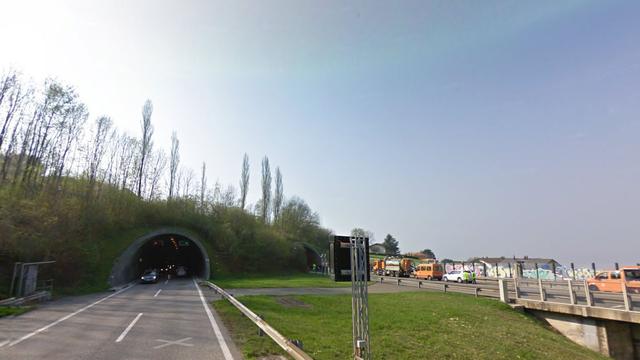 Le tunnel de Belmont, sur l'autoroute A9 [StreetView]