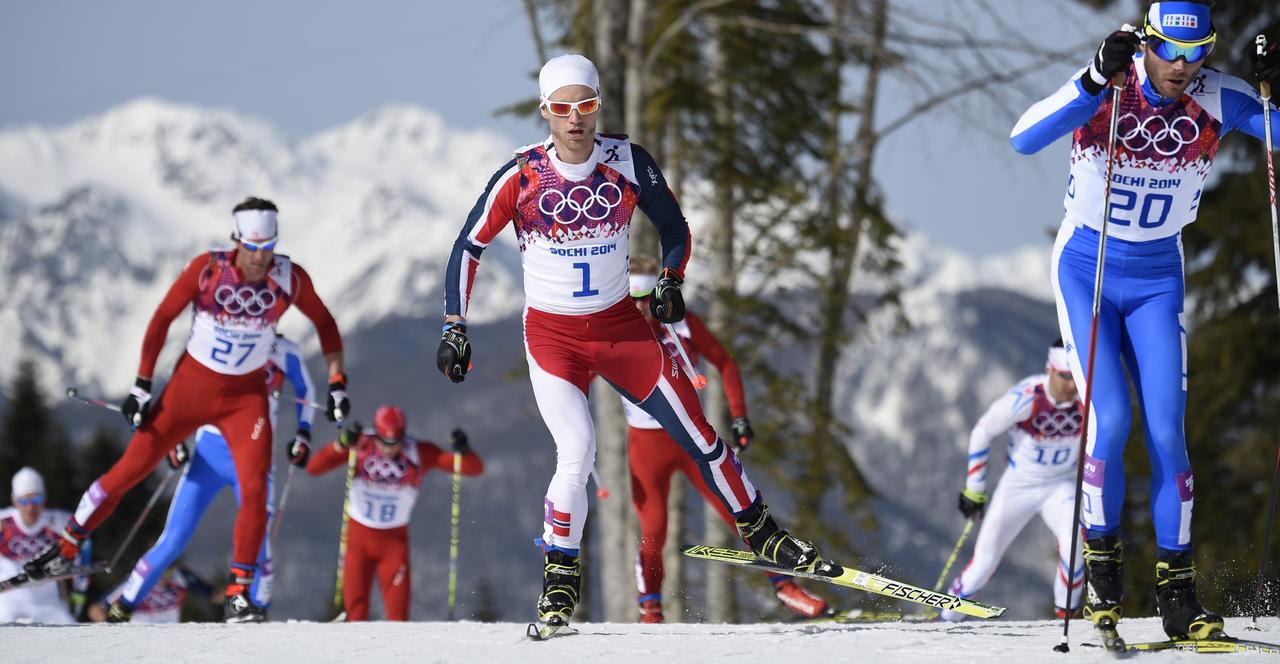 Dario Cologna (18) battu, c'est Curdin Perl (27) qui a su tirer son épingle du jeu. [AFP - Odd Andersen]