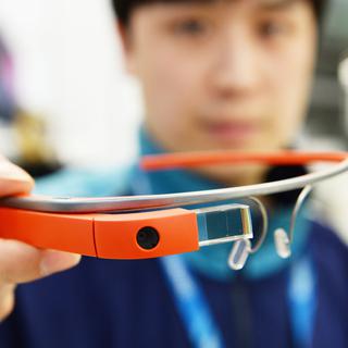 Les pré-commandes de Google Glasses ont commencé en Chine. [ImagineChina - Lai xinlin]