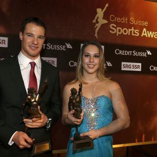 Dario Cologna et Giulia Steingruber, vainqueurs des Sports Awards 2013. [Keystone - Alexandra Wey]