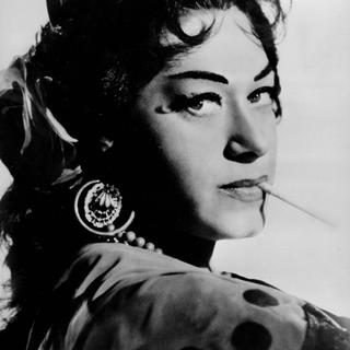 La mezzo-soprano américaine Regina Resnik dans le rôle de Carmen de Georges Bizet: une époque où le politiquement correct ne faisait pas parler de lui.