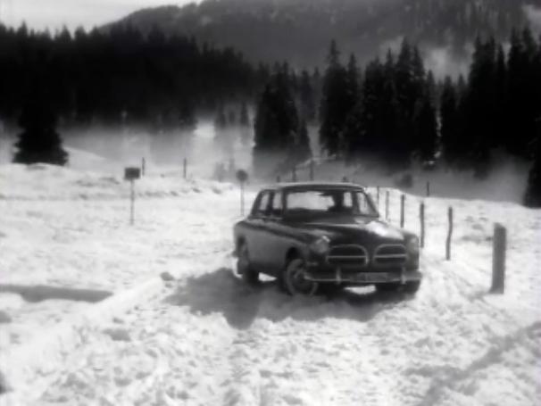 Conduite sur glace: évitez d'être crispé au volant. [RTS]