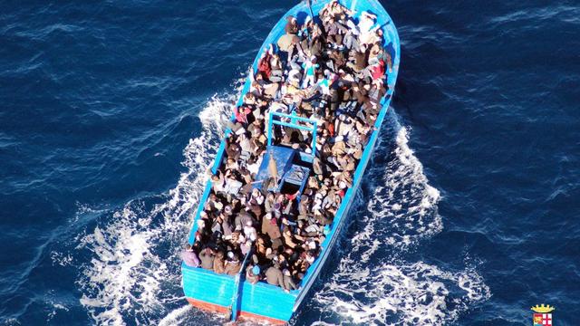 Les sauvetages de migrants au large de Lampedusa sont fréquents. Ici le 22 janvier 2014. [Keystone - Italian Navy]