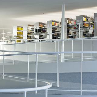 La bibliothèque de l'EPFL. [Martin Ruetschi]