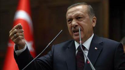 Le Premier ministre turc Recep Tayyip Erdogan mène une guerre contre Twitter et YouTube.