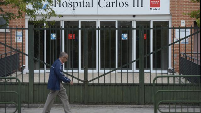 L'hôpital Carlos III à Madrid compte maintenant 14 hospitalisations liées au virus Ebola [Evrim Aydın]