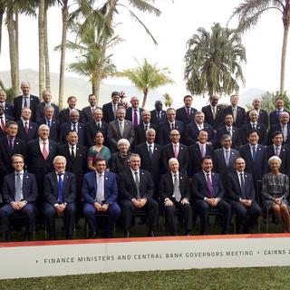 Les ministres des Finances et dirigeants des banques centrales au G20 à Cairns (Australie) le 20 septembre 2014. [Reuters - Lincoln Feast]