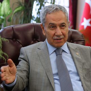 Le vice-premier ministre turc, Bulent Arinc, a récemment affirmé qu’une "femme doit conserver une droiture morale et ne doit pas rire fort en public". [Adem Altan]