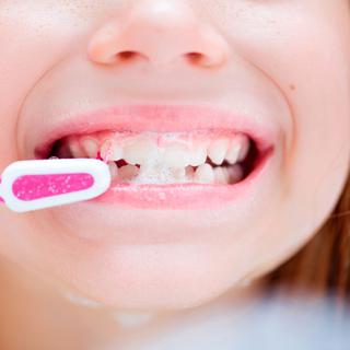 Tout savoir sur l'entretien des dents chez les enfants. [tan4ikk]
