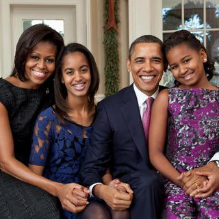 Barack Obama avec sa famille. [AP Photo/Keystone - Pete Souza]
