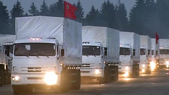 Le convoi humanitaire russe à destination de l'Ukraine est composé de 280 camions. [Ap Photo/RTR]