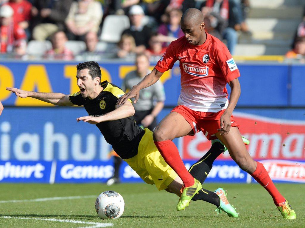 Gelson Fernandes (à droite) a convaincu le sélectionneur. [KEYSTONE - Patrick Seeger]