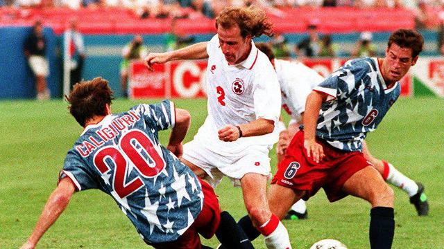 Hottiger faisait partie de l'équipe de Suisse qualifiée pour le Mondial 1994 aux Etats-Unis. [BERND WEISSBROD]