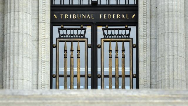 L'entrée du bâtiment du Tribunal fédéral à Montbenon, Lausanne.