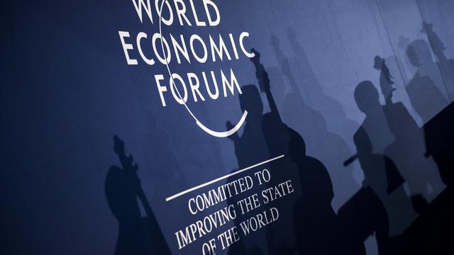 Le WEF ouvre ses portes mercredi à Davos. [EPA/Jean-Christophe Bott]