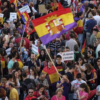 Des nombreux espagnols manifestent pour demander un référendum sur la monarchie de leur pays. [Pedro Armestre]