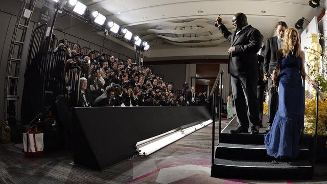 Le réaliateur Steve McQueen récompensé de l'Oscar du meilleur film pour "Twelve Years a Slave". [EPA - Paul Buck]