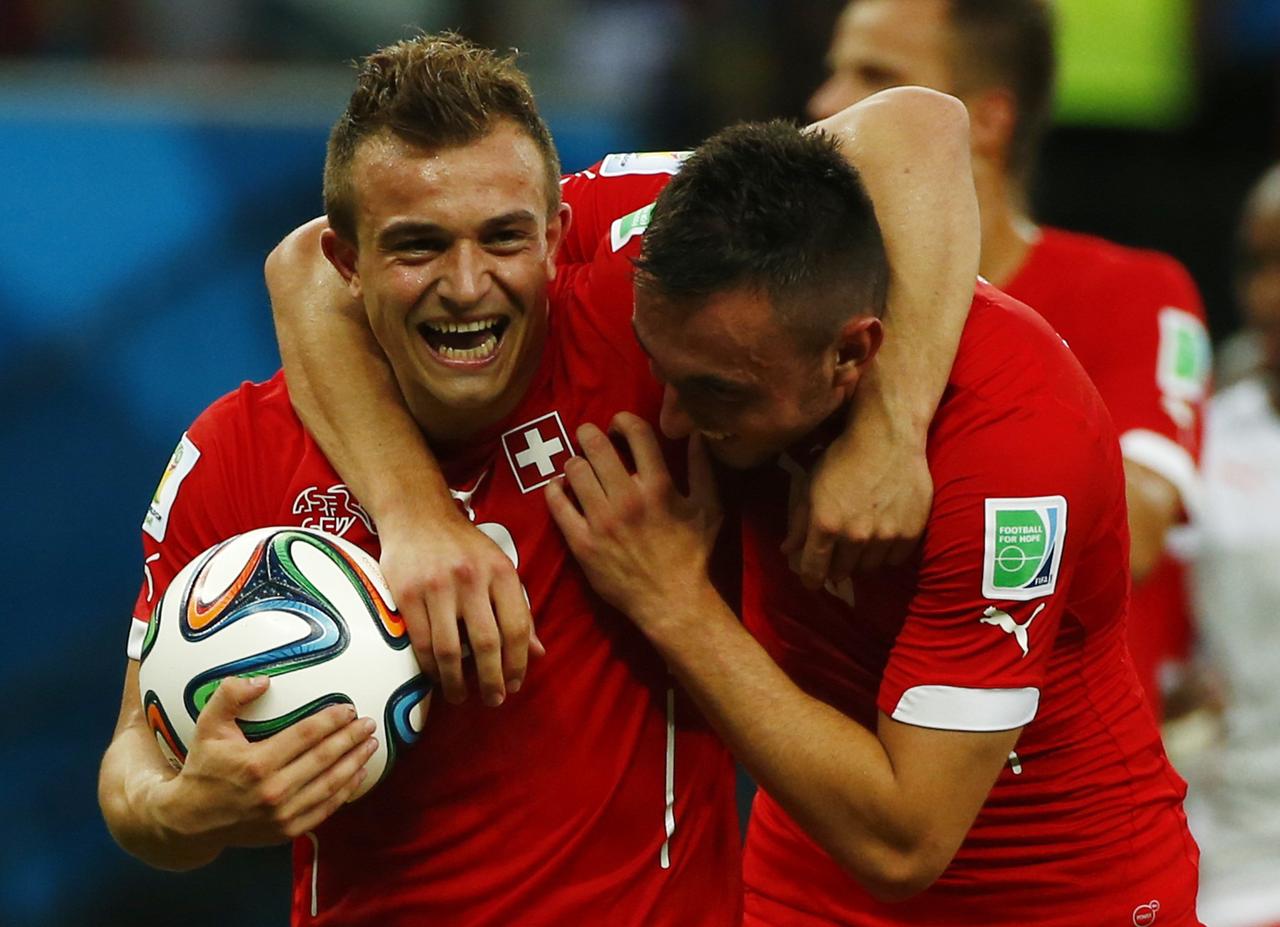 Shaqiri et Drmic, un duo offensif percutant [REUTERS - M.Dalder]