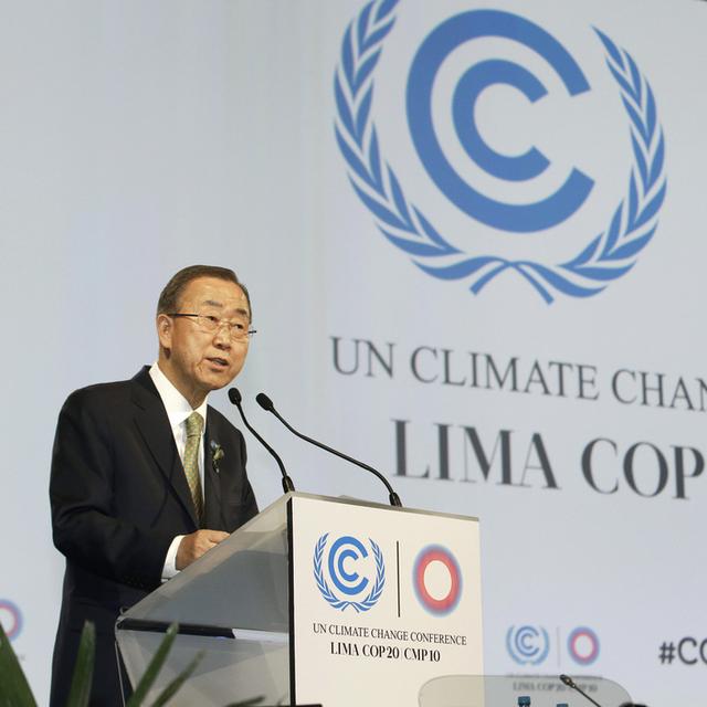 Le secrétaire général de l'ONU Ban Ki-moon à la tribune de la conférence sur le climat à Lima. [AP Photo/Martin Mejia]