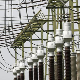 Electricité électrique libéralisation du marché Swissgrid courant [Keystone - Steffen Schmidt]