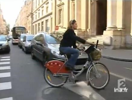Vélo'v à Lyon - Journal télévisé de France 2 du 29 septembre 2005.
