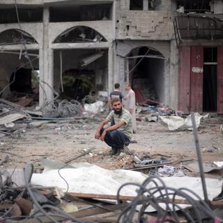 Des dizaines de Palestiniens étaient morts à Rafah dans de violents bombardements ayant suivi l'annonce du possible enlèvement d'un soldat israélien. [AP Photo/Khalil Hamra]