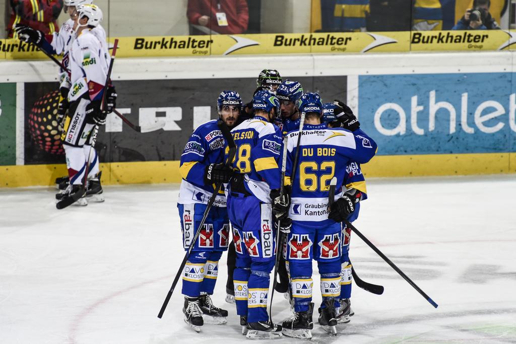 Après la venue de Bienne, les Grisons ont récolté leur huitième victoire de rang en championnat. [KEYSTONE - Gian Ehrenzeller]