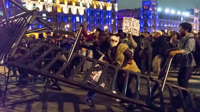 L'affaire des 43 étudiants a bouleversé le Mexique et mobilisé des dizaines de milliers de personnes dans les rue depuis leur disparition en septembre. [Omar Torres]