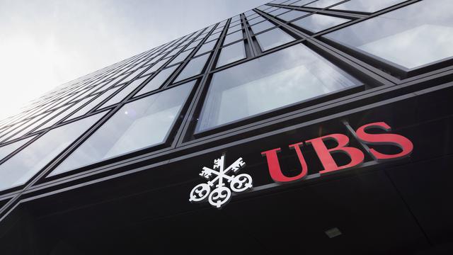 La banque UBS affiche des chiffres noirs au troisième trimestre 2014. Photo d'illustration. [(KEYSTONE/Gaetan Bally)]
