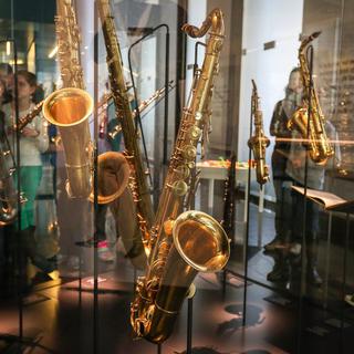 Une exposition est consacrée à Adolphe Sax, l'inventeur du saxophone, à Bruxelles. [Julien Warnand]