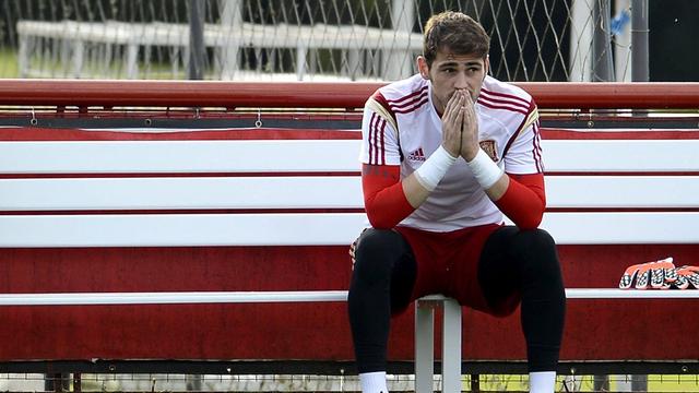L'Espagne de Casillas saura-t-elle se relever après la déroute face aux Pays-Bas? [CJ Gunther]