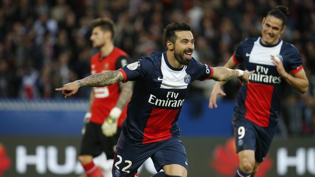 Buteur face à Rennes, Lavezzi n'a pu empêcher la défaite des siens. [Benoit Tessier]