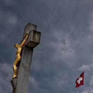 Le Valais pourrait voter sur une nette séparation de l'Eglise et de l'Etat. [Arno Balzarini]