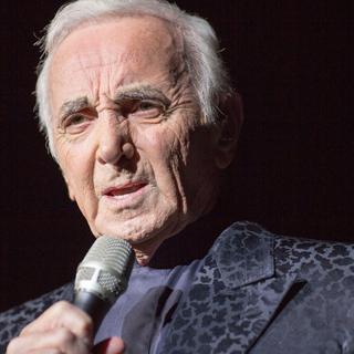 Charles Aznavour sur scène à Anvers, 02.11.2014. [Nicolas Aznavour]