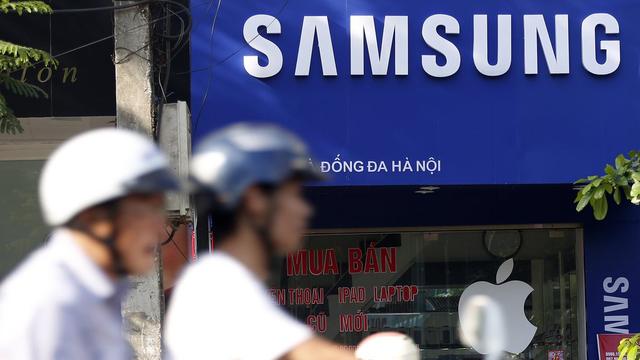 Samsung affirme avoir une politique de "zéro tolérance" pour le travail des moins de 16 ans dans ses usines. [EPA/LUONG THAI LINH]