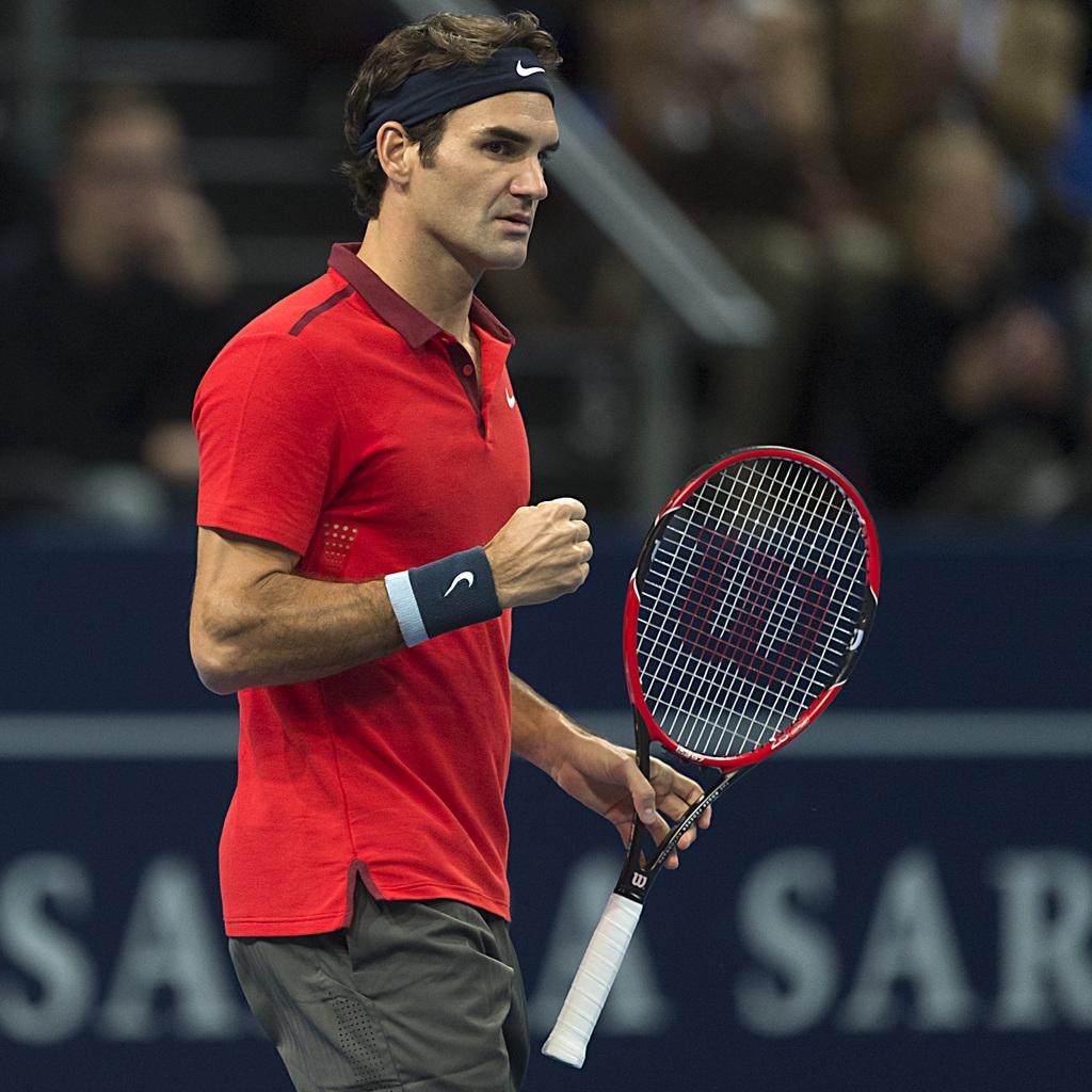 Le poing serré, Federer respire la confiance sur le court. [KEYSTONE - Georgios Kefalas]