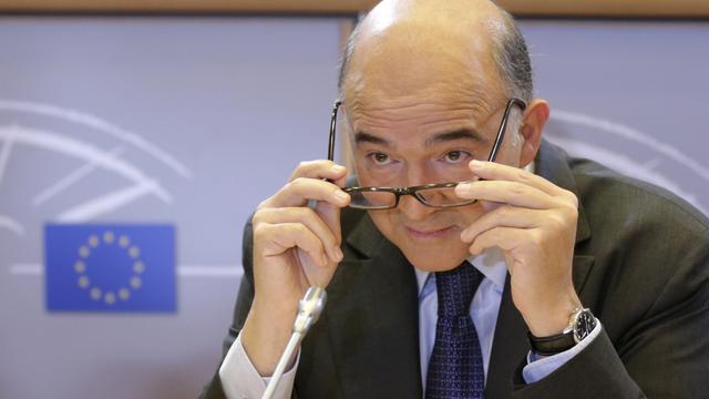 L'ancien ministre français Pierre Moscovici, candidat au poste de commissaire européene aux Affaires économique et financières. [AP Photo/Yves Logghe]