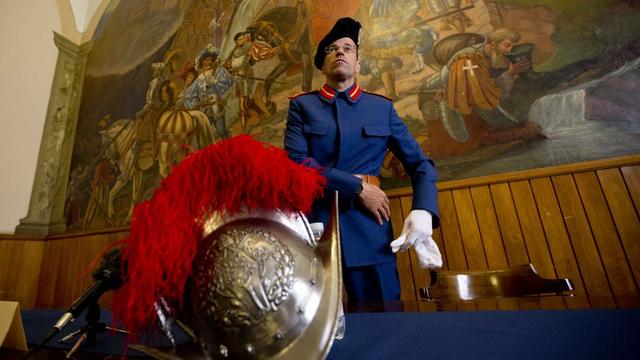 Le colonel Daniel Rudolf Anrig quittera ses fonctions à la fin janvier 2015. [AP Photo/Alessandra Tarantino]